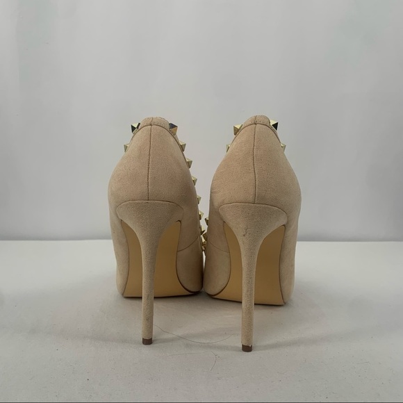 Lulus Vydia Suede Studded Pumps in Nude Size 8 - Picture 7 of 10